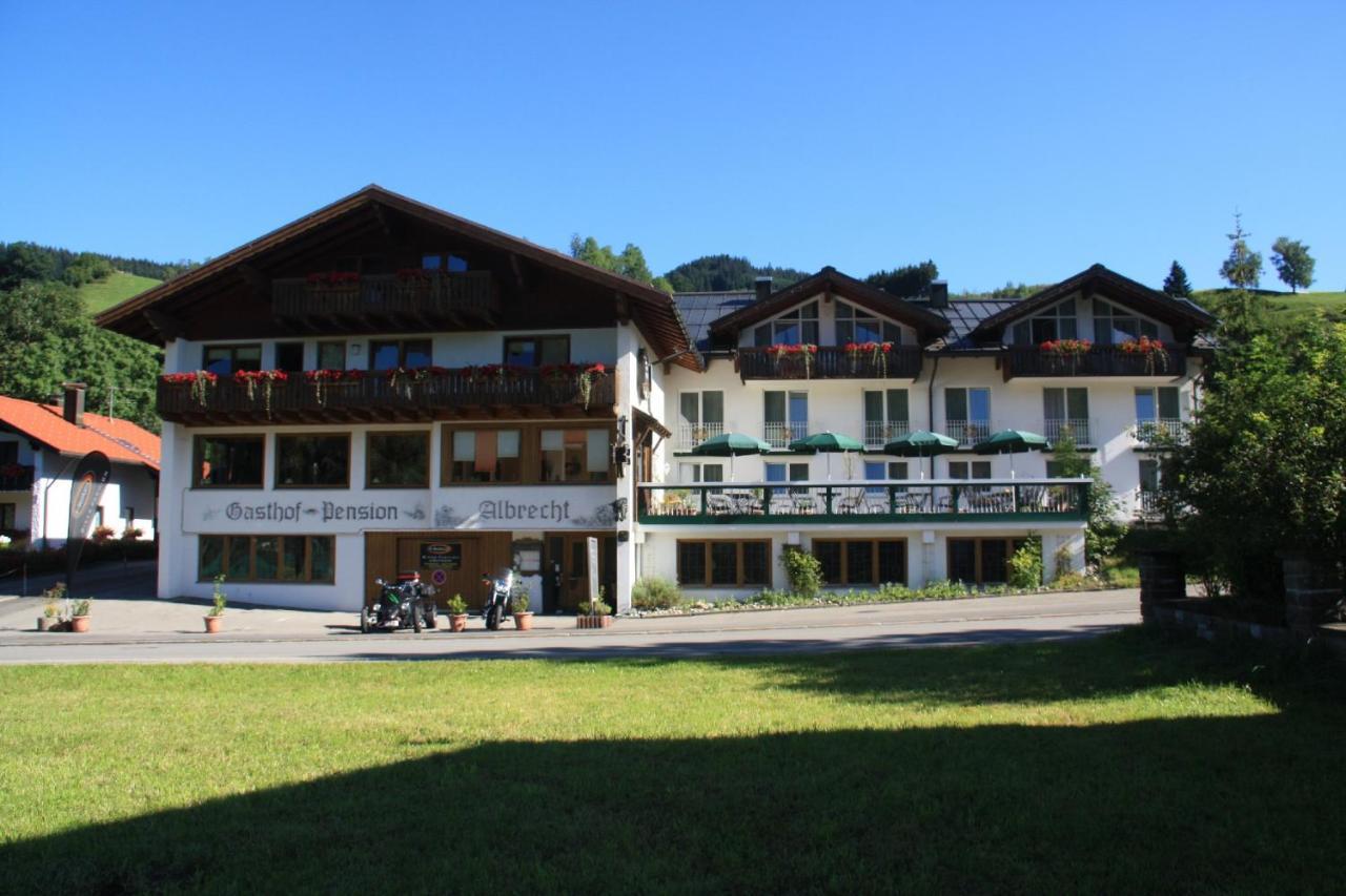 Landhotel Albrecht Missen-Wilhams Esterno foto
