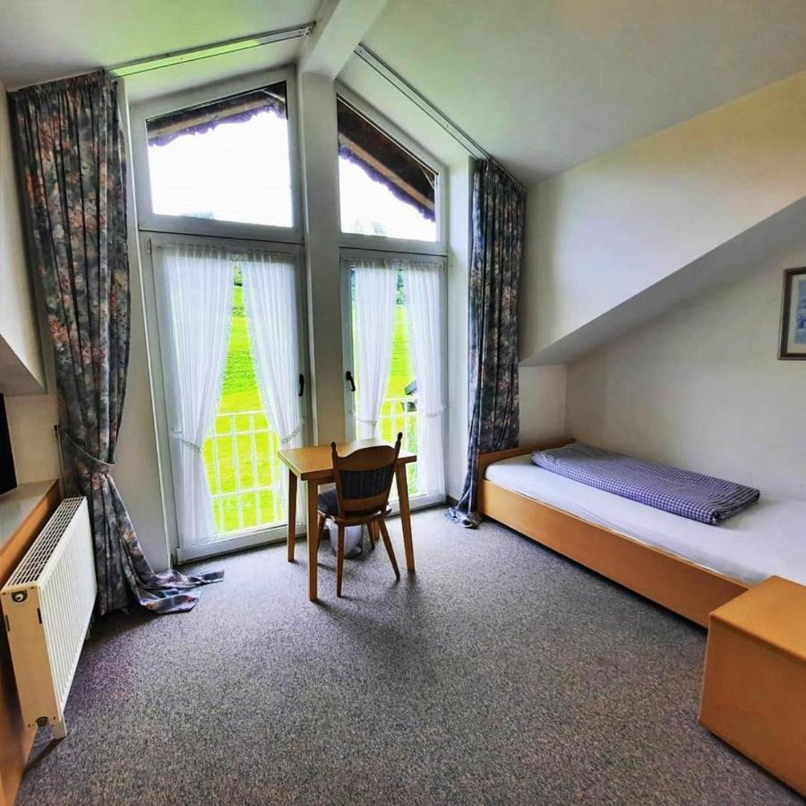 Landhotel Albrecht Missen-Wilhams Esterno foto